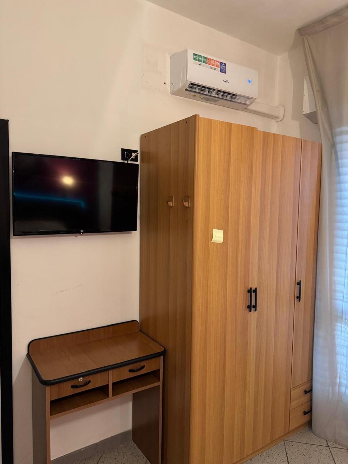 Hotel New Liston Rimini Esterno foto