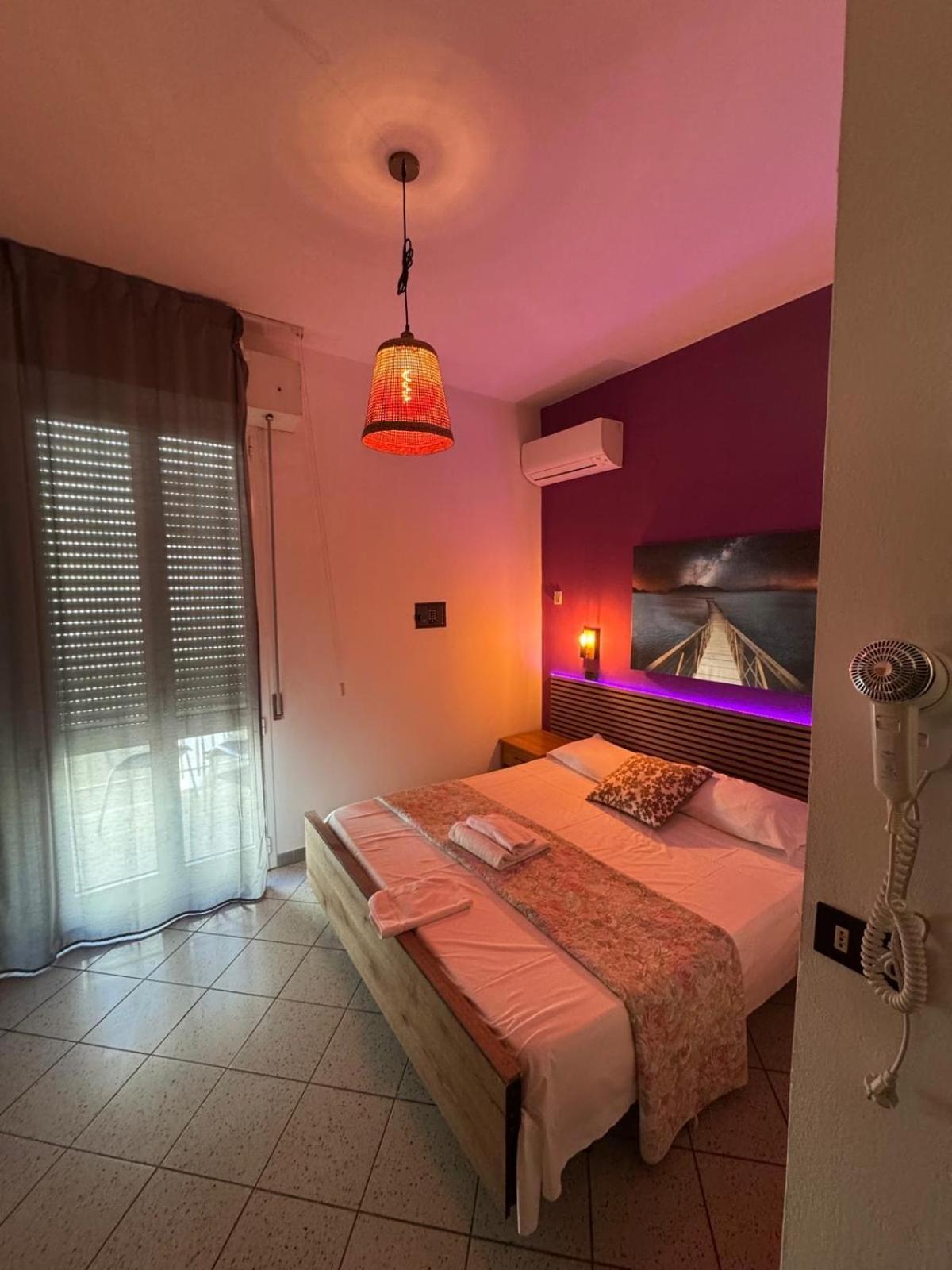 Hotel New Liston Rimini Esterno foto
